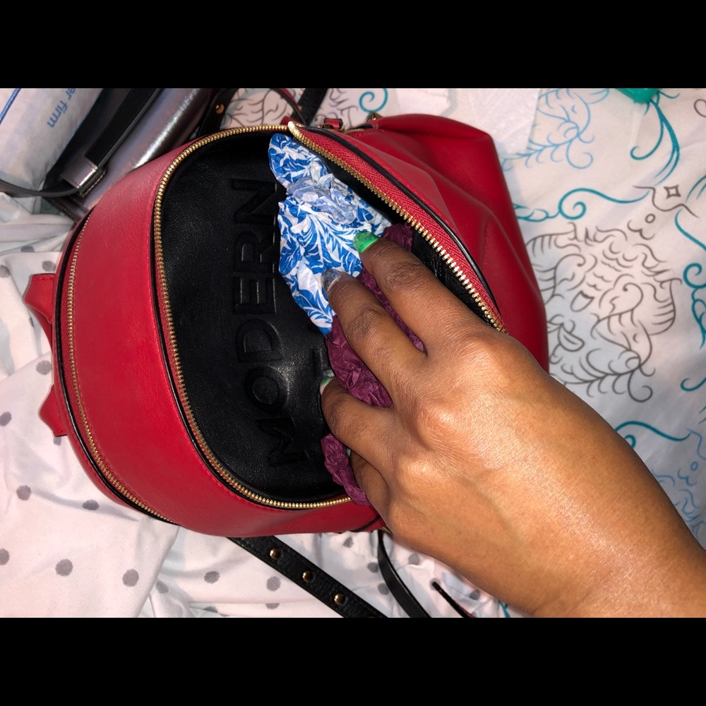 MCM Back Pack - Picture 4 of 5